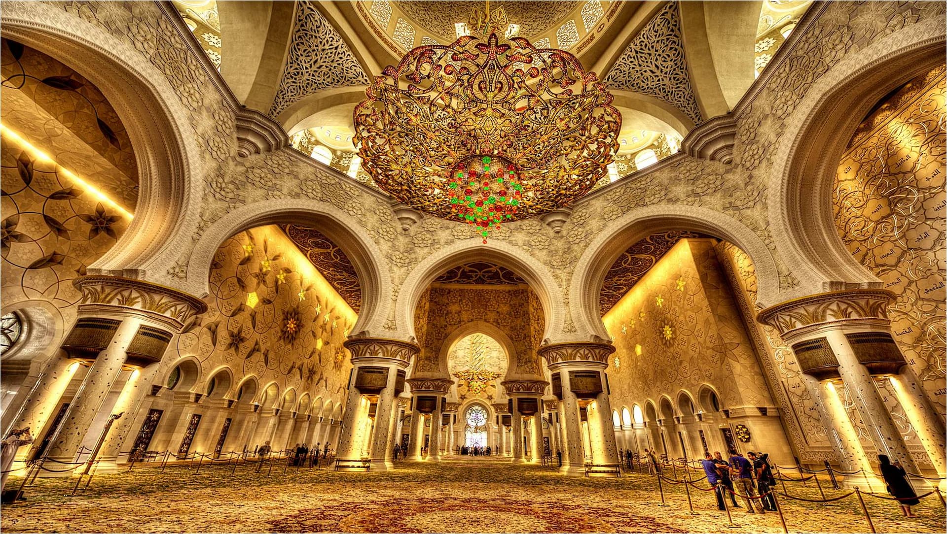 Abu Dhabi Mosque Inside View
