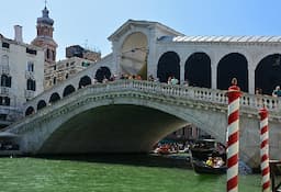 Rialto Bridge