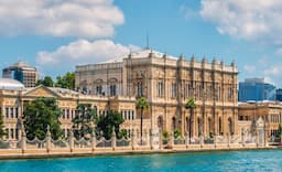 Dolmabahçe Palace