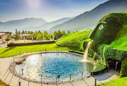 Swarovski Crystal World-1