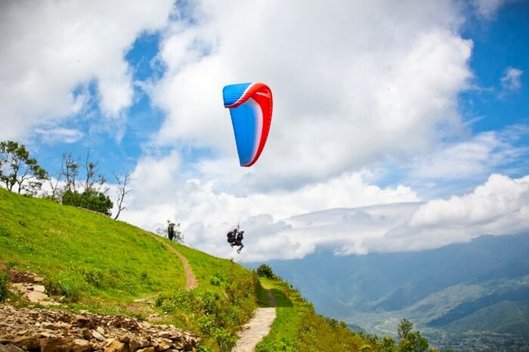 Experience Paragliding At Kalatop