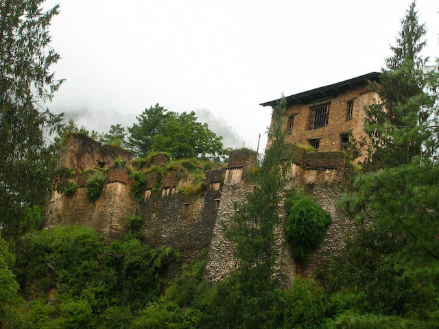 Drukyel Dzong