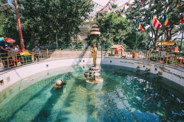 Dambulla Cave Temple