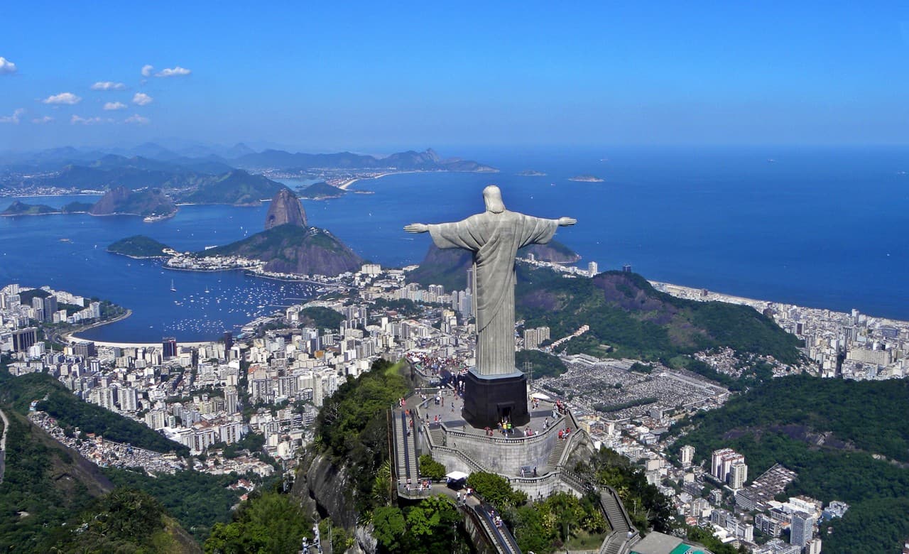 Christ Redeemer Statue