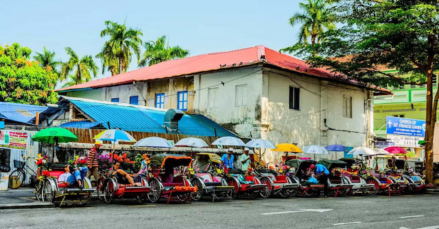 Take a trishaw ride through Penang’s heritage streets