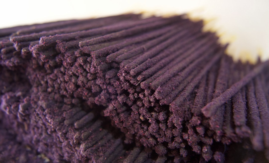 Visit the Nado Poizokhang Incense Factory