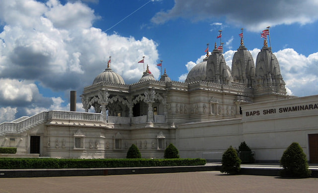 BAPS Shri Swaminarayan temple- London