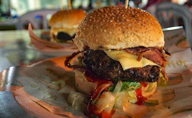 Binge Eat Kaw Kaw Burger