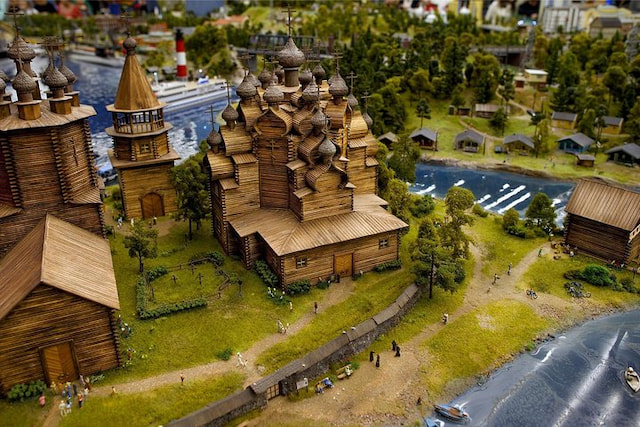 Enjoy peaceful Walks at Kizhi Island