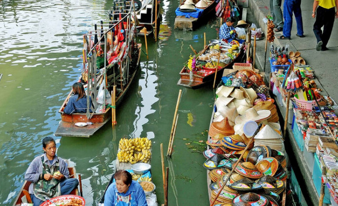 Experience an Authentic Floating Market