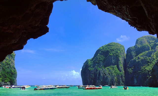 Go Camping in Phi Phi Island