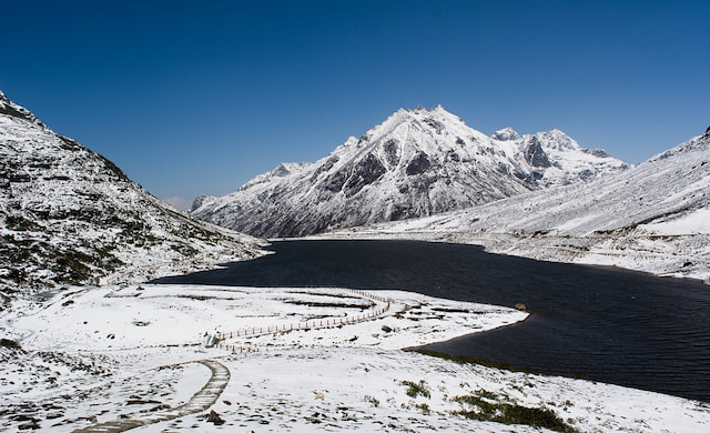 Z:\Henry\Shachi\Things to do\Things to do-Tewang\Go Hiking At The Gori chen Peak