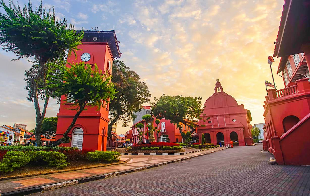 Full Day Historical Melaka Tour With Lunch ( Local Food )