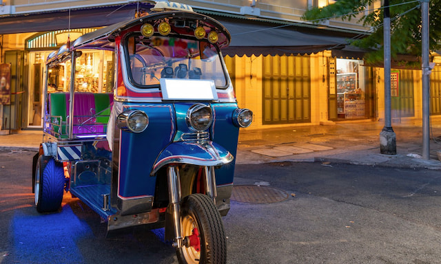 Ride a Tuk Tuk