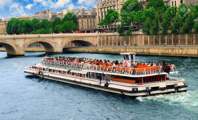 Seine River boat tour