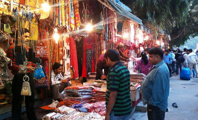 Tibetan Settlement Market