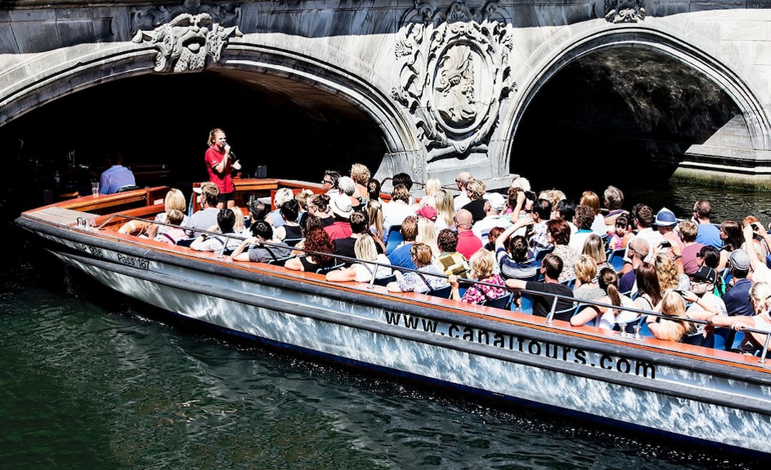 canal tour Copenhagen