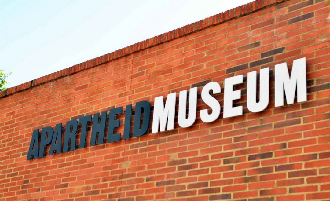 emotional-visit-apartheid-museum-e1565423140696