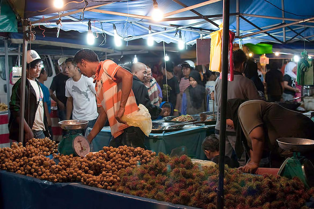 Eat in the Night Markets