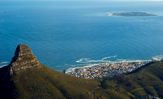 robben-island-from-cape-town